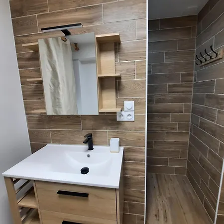 De La Foret De Poyant Lussant